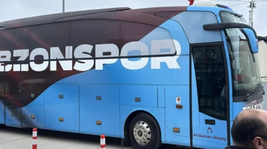 Trabzonspor, Fenerbahçe maçı için İstanbul'a çıktı