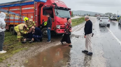 Balıkesir'de kaygan yolda kaza: 2 yaralı!