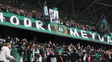 Kocaelispor'da şampiyonluk öncesi tribün krizi