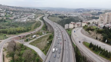 TEM otoyolunda trafik durma noktasına geldi