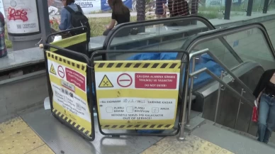 Ünalan Metro İstasyonu'nda yürüyen merdiven kırıldı