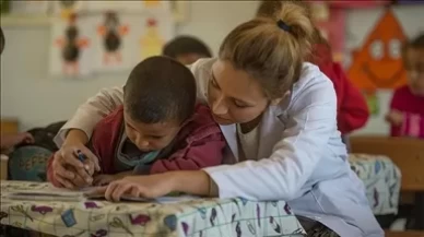 MEB öğretmenlere özel gereksinimli çocukların eğitimi için destek verdi