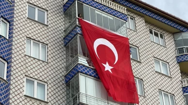 Sivas'a şehit ateşi düştü, baba ocağına Türk bayrağı asıldı