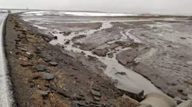 Kars'ta sağanak ve dolu taşkına yol açtı