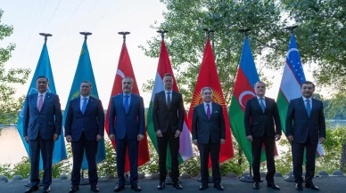 Dışişleri Bakanı Fidan, TDT toplantısında temaslarda bulundu