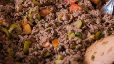 Yemek pişirirken kıyma kokusunu gideren 4 baharat