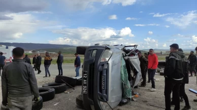 Bingöl'de feci kaza: 1'i ağır 7 yaralı
