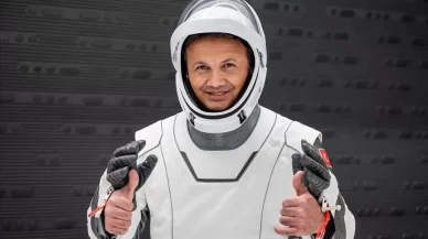 Türkiye'nin ilk astronotu Gezeravcı öğrencilerle buluştu