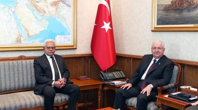 Milli Savunma Bakanı Güler, Pakistan'ın Ankara Büyükelçisi Cüneyd'i kabul etti