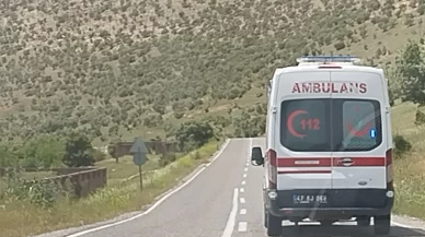 Takla atan otomobildeki Mustafa öldü, anne ve babası yaralandı