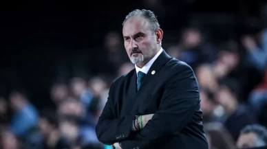 Selçuk Ernak, Polonya'da en iyi başantrenör seçildi