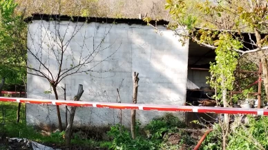 İzmir'de ev yangını: 1 ölü, 1 yaralı