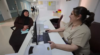 30 yıldır hastlara çare oluyor, Nezaket hemşirenin hikayesi