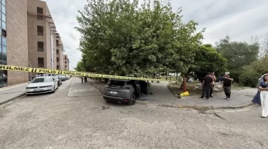 Bir araç hastane bahçesindeki dinlenme alanına daldı!