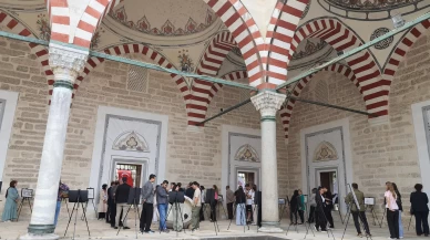 Edirne'de tarihi külliyede eskiz sergisi açıldı