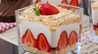 Çilekli magnolia tarifi! Yaz aylarının ferahlatıcı tatlısı