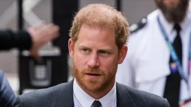 Prens Harry ailesine "barış eli" uzattı
