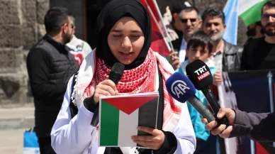 Sağlık çalışanları 77 haftadır Gazze için yürüyor