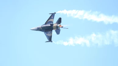 SOLOTÜRK Ordu'da gösteri uçuşu yaptı