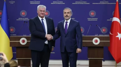 Bakan Fidan, Ukraynalı mevkidaşıyla görüştü