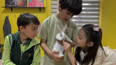 Öğrenciler minik dostları sayesinde derslere motive oluyorlar