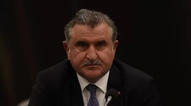 Bakan Bak Fenerbahçe Beko'yu tebrik etti