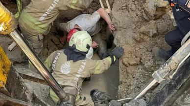Bayrampaşa kanalizasyon çalışmaları sırasında göçük altında kalan işçi böyle kurtarıldı