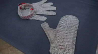 Acemi kasaplar için çelik eldiven