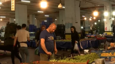 Kavgaya sıkılan biber gazı pazar yerini sardı