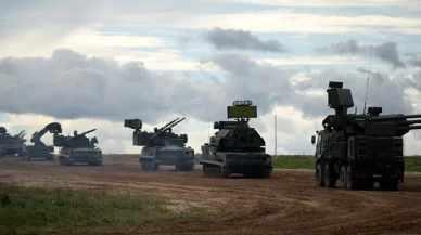 Hindistan, Yunan savunma sanayisine yatırım yapacak