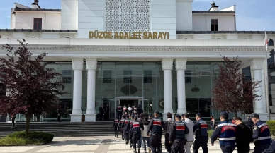 Düzce'de "uyuşturucu ticareti" avı: 18 zanlı tutuklandı