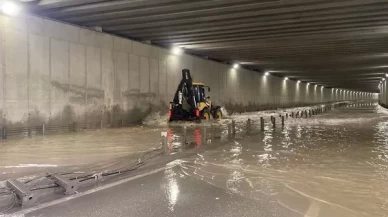 Osmaniye'de sağanak yağış yaşamı felç etti