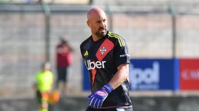 İspanyol kaleci Pepe Reina teknik direktörlüğe adım atacak