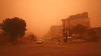 Anbar'daki kum fırtınası halkta nefes darlığına sebep oldu