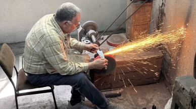 Geleneksel Bursa bıçağı baba-oğul ustalara emanet