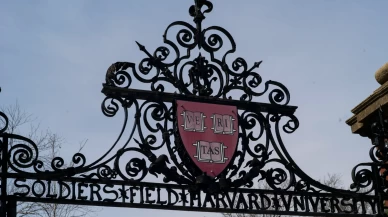 Trump yönetimi, Harvard'a yabancı öğrenci engeli getirdi!