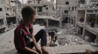 İngiltere'den Gazze için insani yardım sözü