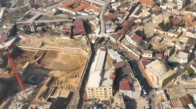 Bakan Kurum açıkladı: Tarihİ Kapalı Çarşı deprem sonrası yeniden inşa ediliyor