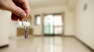 Farkında olmadan imzaladı! Taahhütnamesiyle evden çıkarıldı