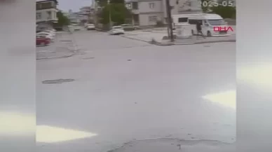 Sokak köpeklerinin saldırısına uğrayan çocuğu esnaf kurtardı