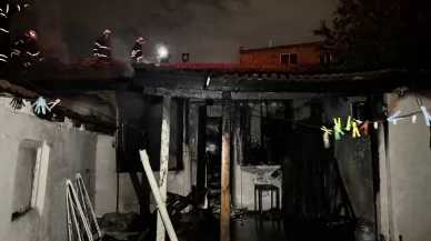 Edirne'de yangın: 3 evde hasar