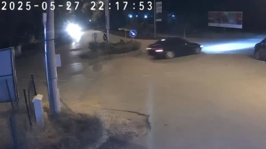 Genç sürücünün drift denemesi kazaya yol açtı: 3 yaralı