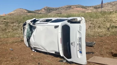 Hafif ticari araç tarlaya devrildi! 1 kişi öldü, 2 kişi yaralandı