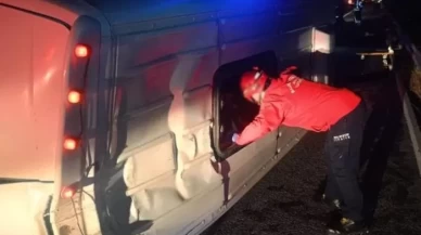 Feci kaza! Minibüs devrildi ölü ve yaralılar var