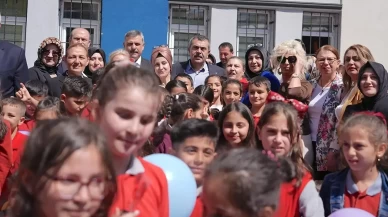 Bakan Tekin Erzurum'un asırlık geleneği olan "arafalık" dağıttı