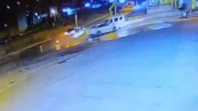 Edirne'de 4 aracın karıştığı zincirleme kaza kamerada