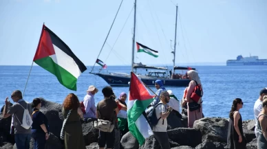 Gazze için yola çıktılar!  Greta Thunberg, gözyaşlarını tutamadı