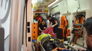 Aksaray'da iki otomobil çarpıştı: 8 yaralı