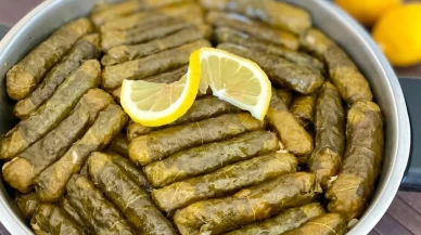 Sarma sarmanın püf noktaları! Bu yöntemle bir tencere sarma saracaksınız