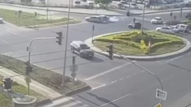 Düzce'de iki otomobil çarpıştı